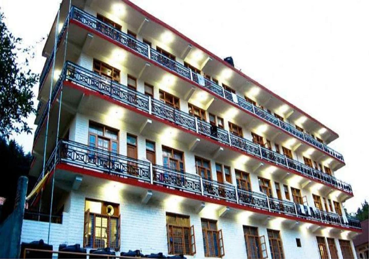Himalayan Regency Near Mall Road Manāli エクステリア 写真